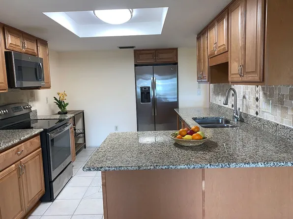 647 Fairmont Ave APT C, Safety Harbor, FL 34695