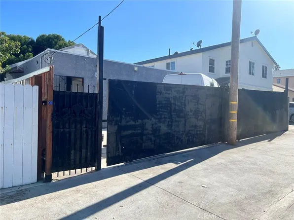 324 W Oliver St, San Pedro, CA 90731