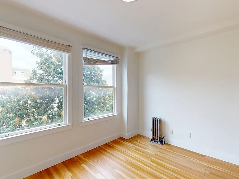 19 Hermann St #303 — Photo 5