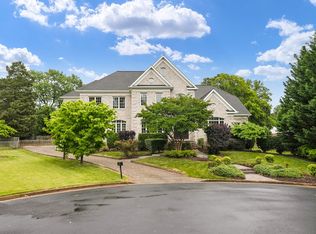 2233 Van Buren Ct, Falls Church, VA 22043