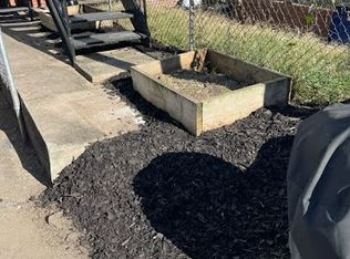 1533 Isherwood St NE FLOOR 2, Washington, DC 20002