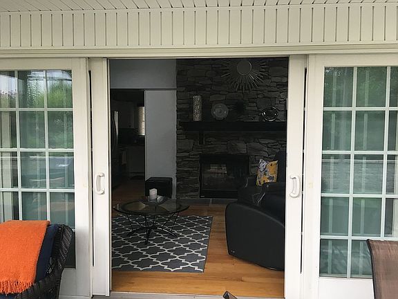 Looking into living room 