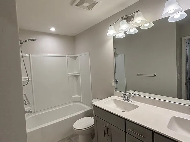 3240 Brookberry Ln — Photo 34