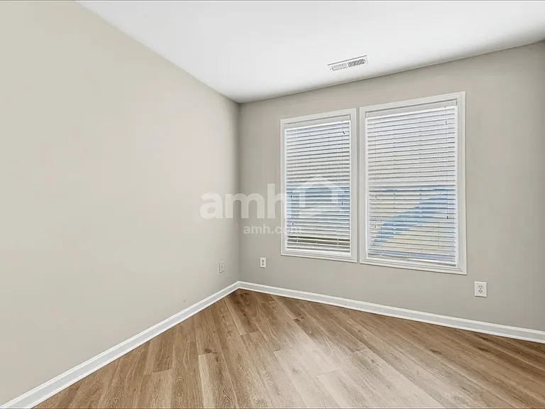 3919 Carolina Cherry Dr — Photo 18