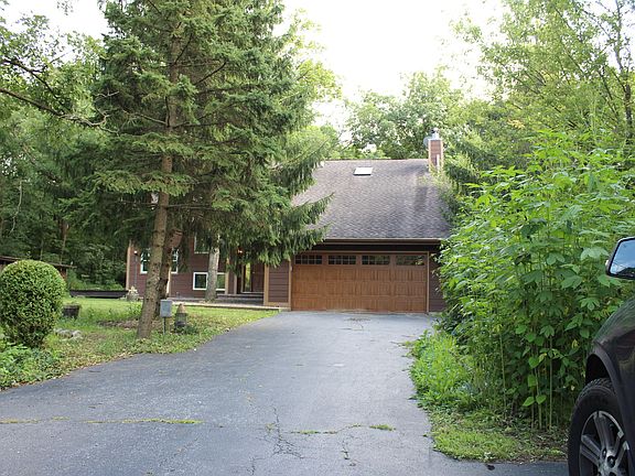 2nd image of 15041 W 139th St