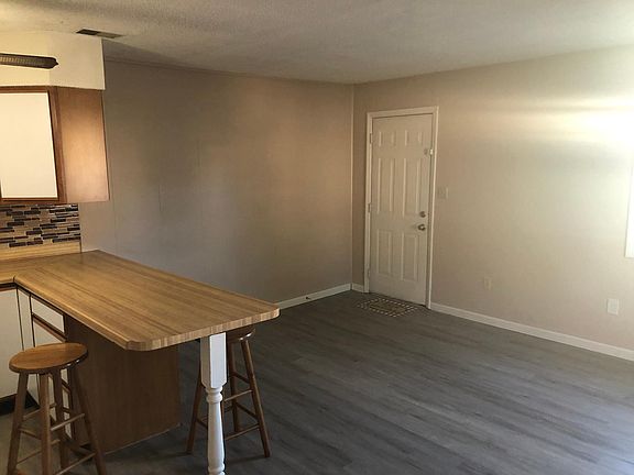 3rd image of 3313 Country Place Ln #3315