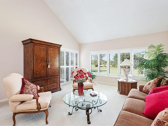 5th image of 8001 Bardmoor Pl APT 205