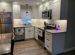 31-33 N Lowell Rd, Windham, NH 03087