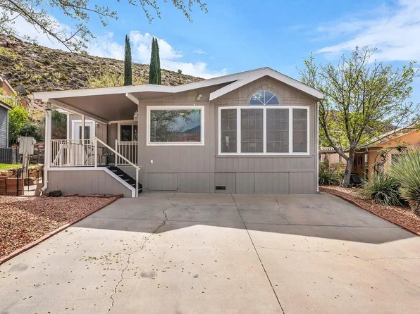 31 Redbluff Dr, Hurricane, UT 84737