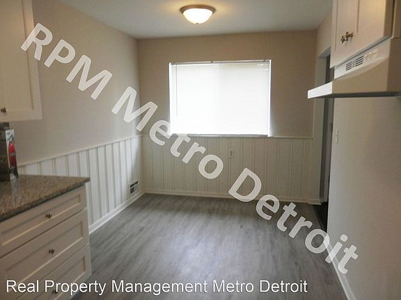 5th image of 20255 Griggs Ave