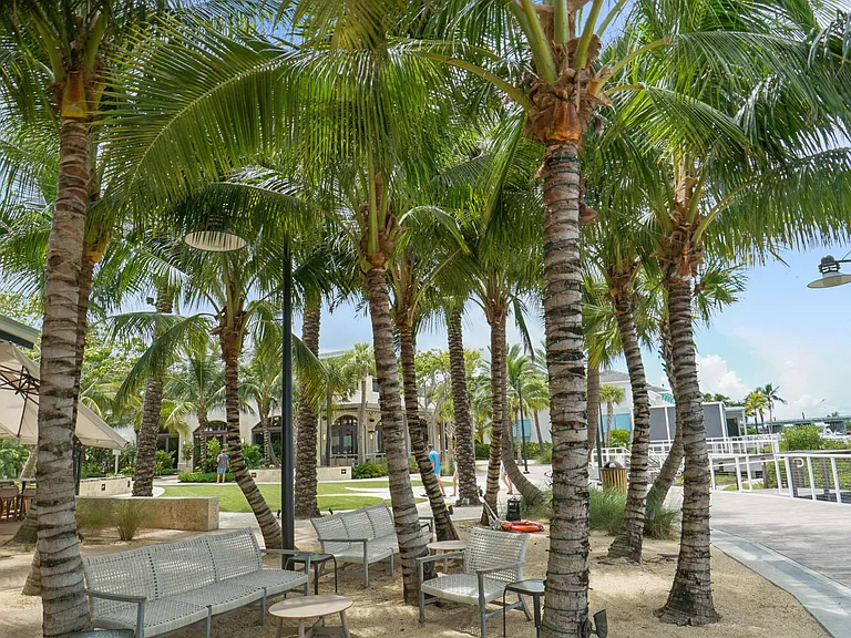 300 N Highway A1A #F306 — Photo 27
