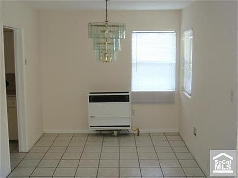 5th image of 410 E 22nd St