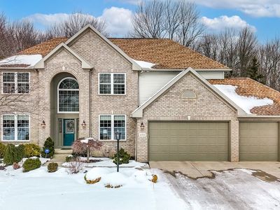 2711 Overlook Dr, Twinsburg, OH, 44087