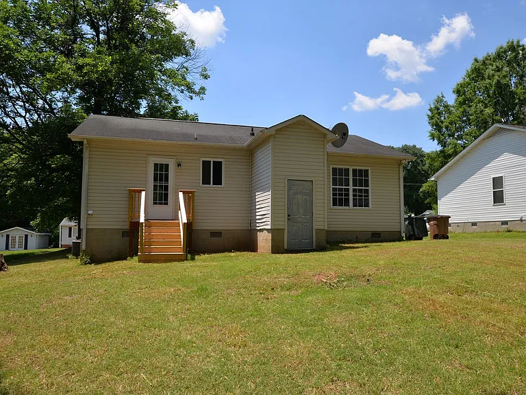 1715 Rainbow Dr — Photo 27