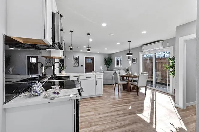 1 bed, 800 sqft, $2,250 — Photo 2