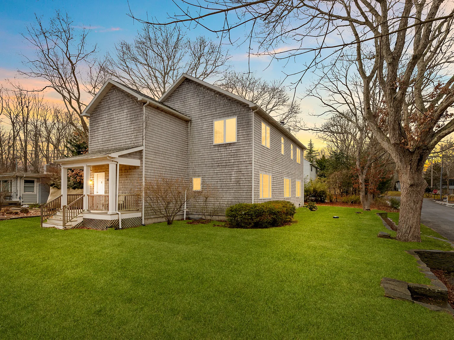 Sag Harbor Village Home for Rent! — Photo 3