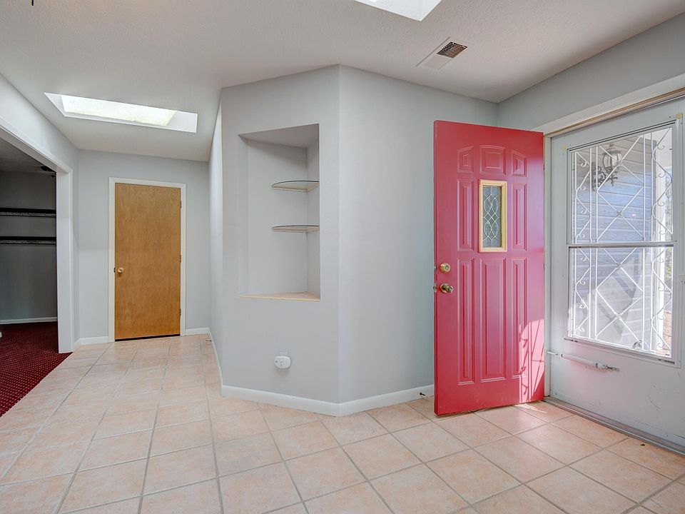 1st image of 4110 El Alto Ct SE