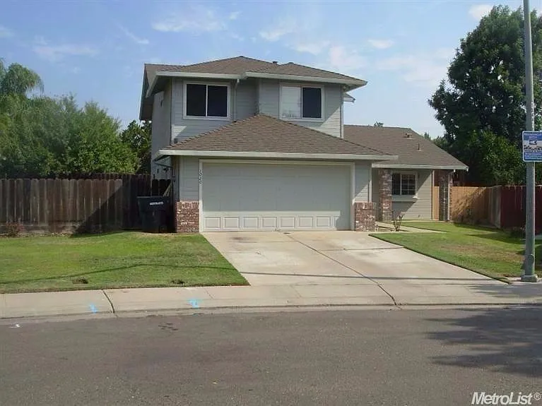 1020 Bobcat Ct photo 1