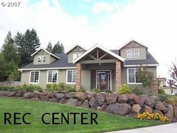 3rd image of 3713 NE 94th St