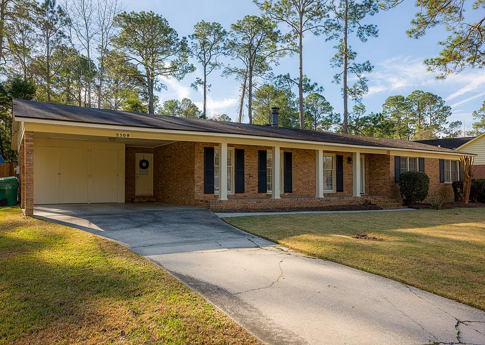 1st image of 2309 N Sherwood Dr