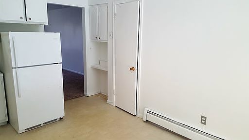 3rd image of 2974 Gardentown Dr SW