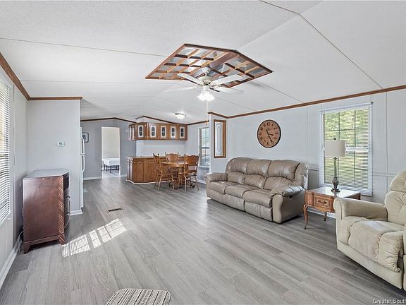2nd image of 6356 Cullens Ln