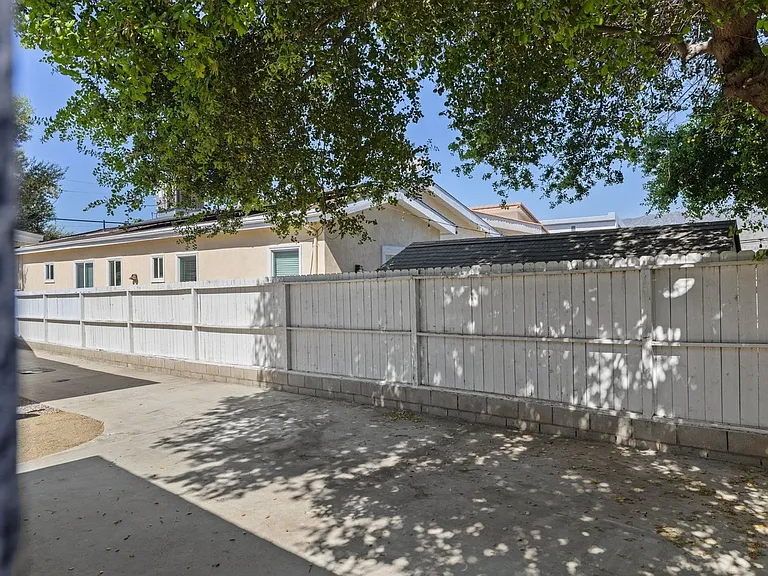 10412 Eldora Ave — Photo 31