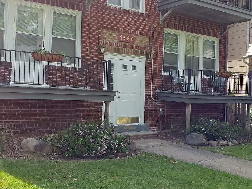 1st image of 1566 W 116th St APT 4
