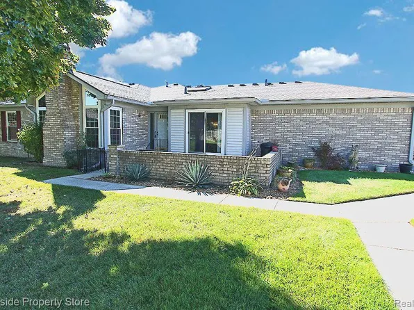 48672 French Creek Ct, Shelby Township, MI 48315