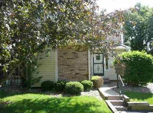 3551 56th Street Pl, Moline, IL 61265