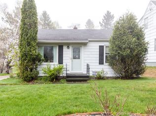 2334 Nanticoke St, Duluth, MN 55811