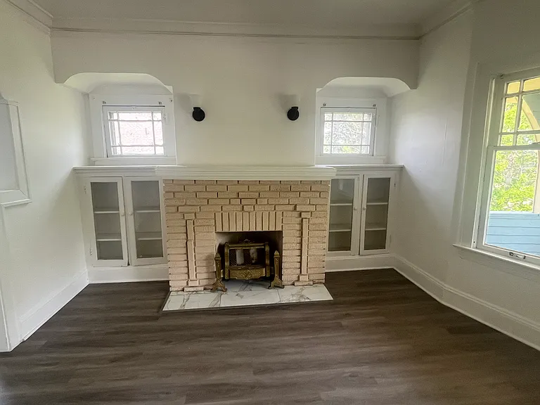 3600 E 154th St #2 — Photo 5