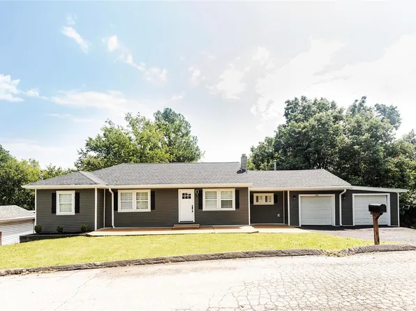 1382 Scenic Dr, Arnold, MO 63010