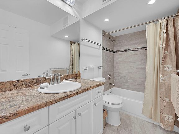 3rd image of 9521 Sunrise Lakes Boulevard #309