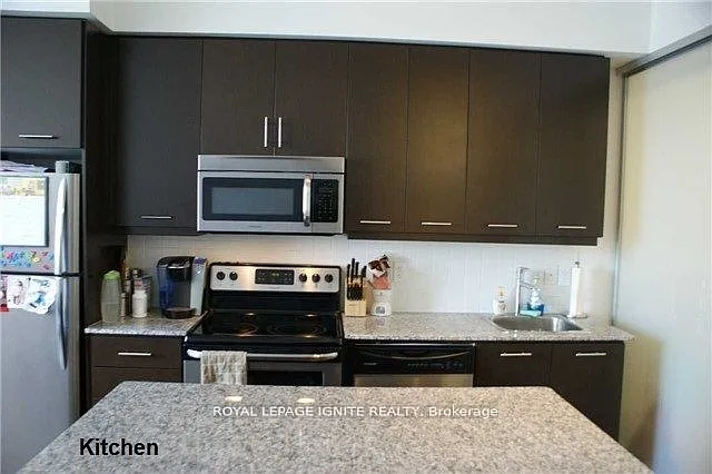 2 bed, $2,525 — Photo 3
