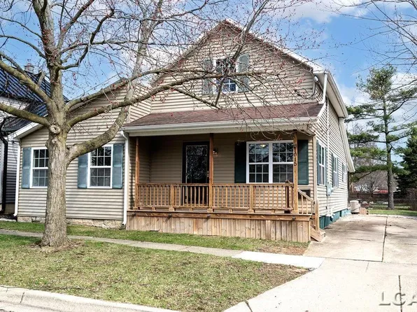 1015 E Hunt St, Adrian, MI 49221