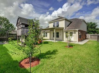 2905 Autumnbrook Ln, Pearland, TX 77584