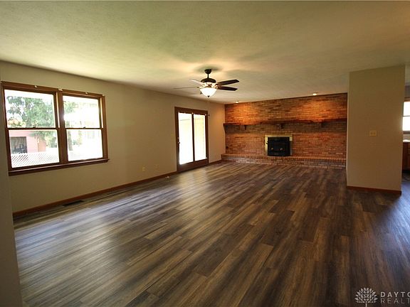 5th image of 2949 Sorbus Dr