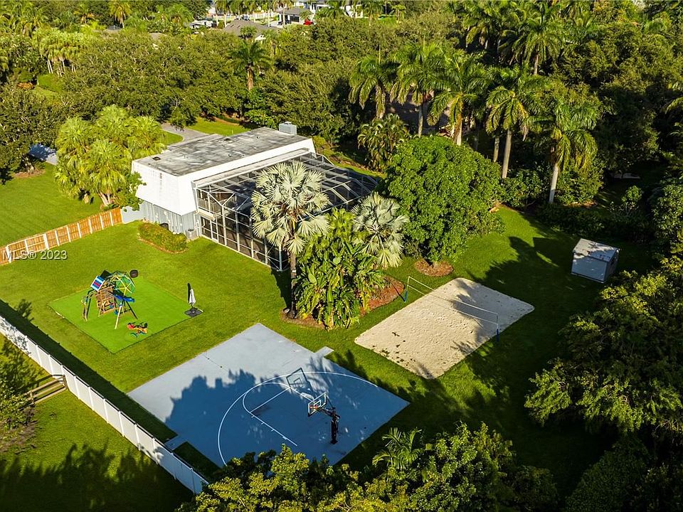 1st image of 2780 SW 116th Ave