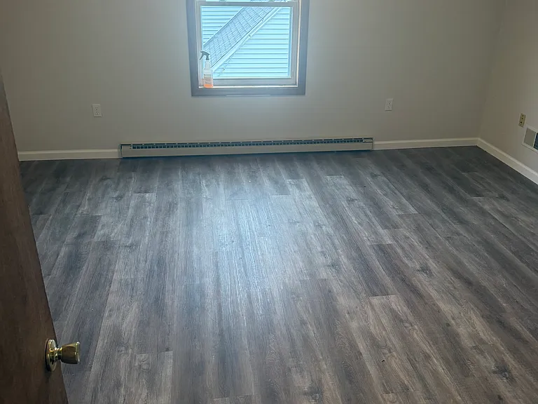 111 Allen St — Photo 17