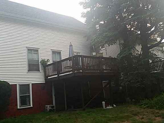 4th image of 1329 Douglas Ave