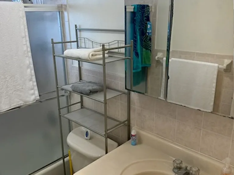 106 Sunrise Ave #B — Photo 10