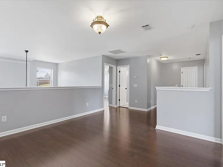 201 Portland Falls Dr — Photo 25