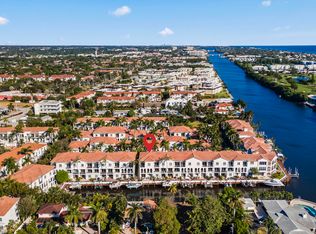 3055 Waterside Circle, Boynton Beach, FL 33435