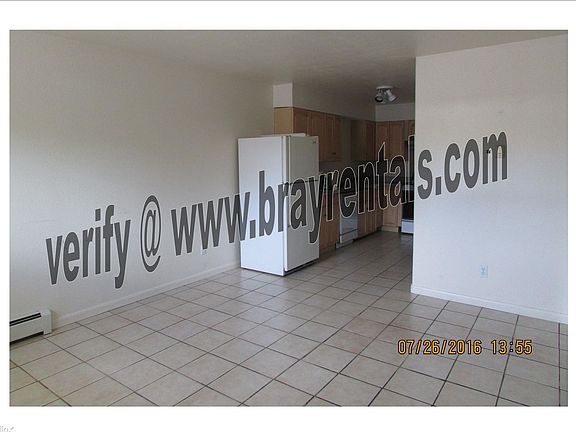 2131 N 9th St. #2 kitchen