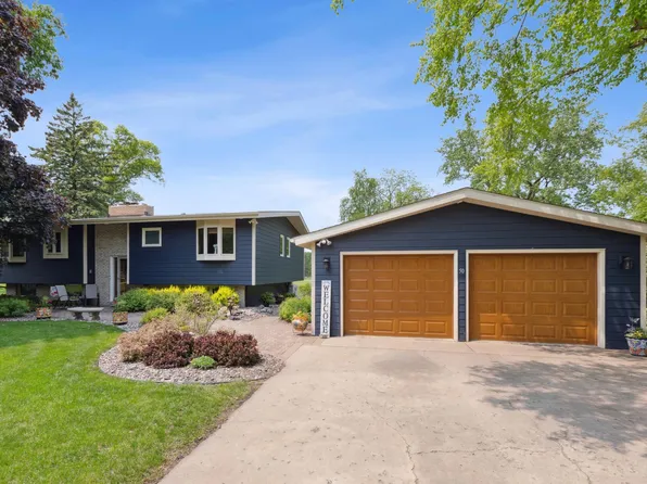 50 Lakeview Dr NW, Cokato, MN 55321