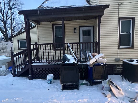 3rd image of 3819 E 50th St