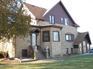 622 W Erie St, Spring Valley, IL 61362