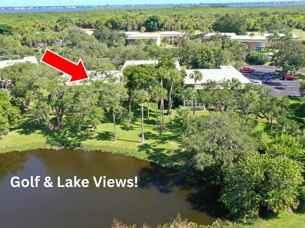 11 Vista Gardens Trl APT 104, Vero Beach, FL 32962