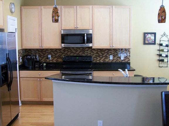 3rd image of 4537 Legacy Park Dr